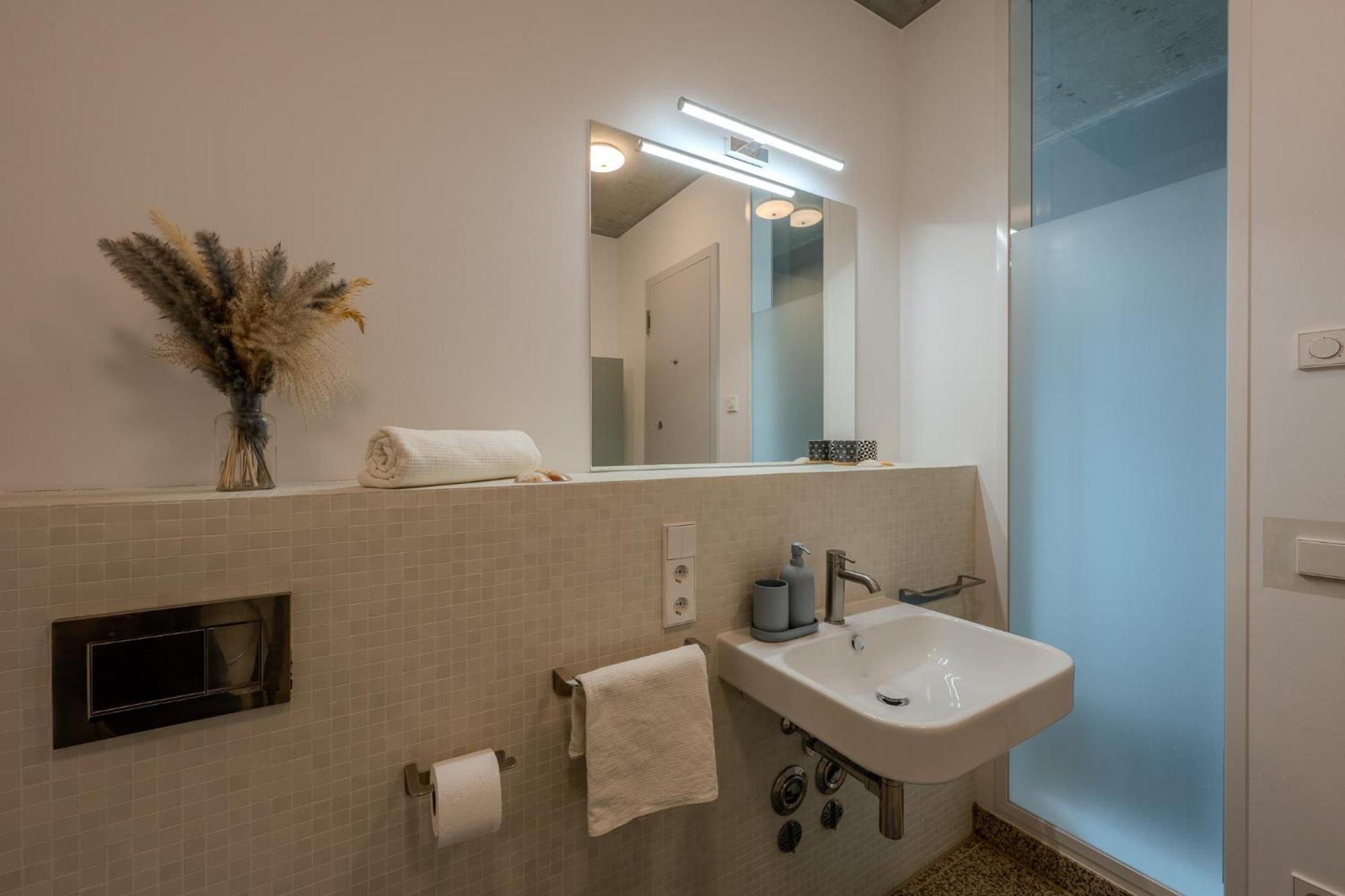 Marina Maisonette Seeblick Mit Pool Und Sauna Bad Saarow Bagian luar foto